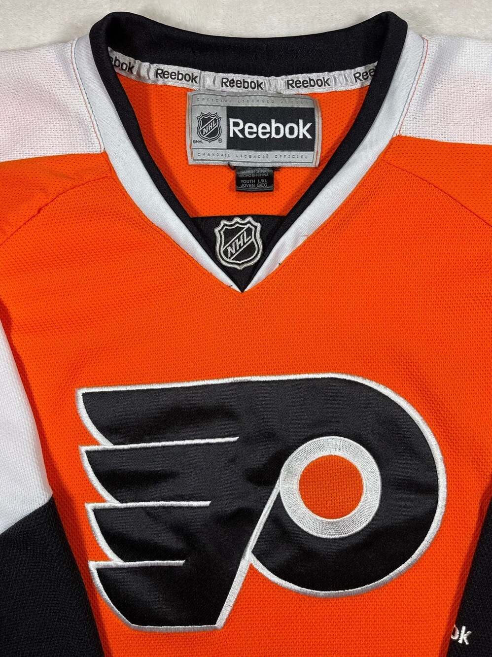 Reebok Philadelphia Flyers NHL Youth L/XL Orange Hockey Jersey